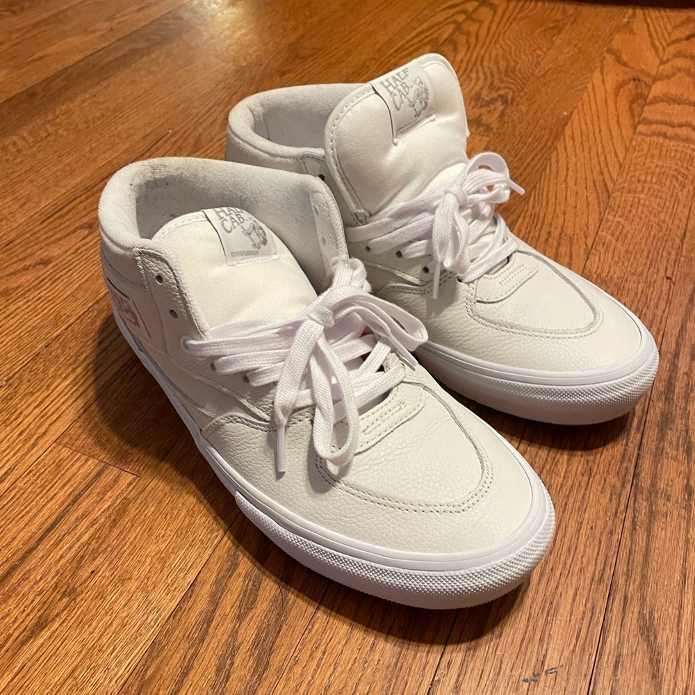 Men’s vans half  cab